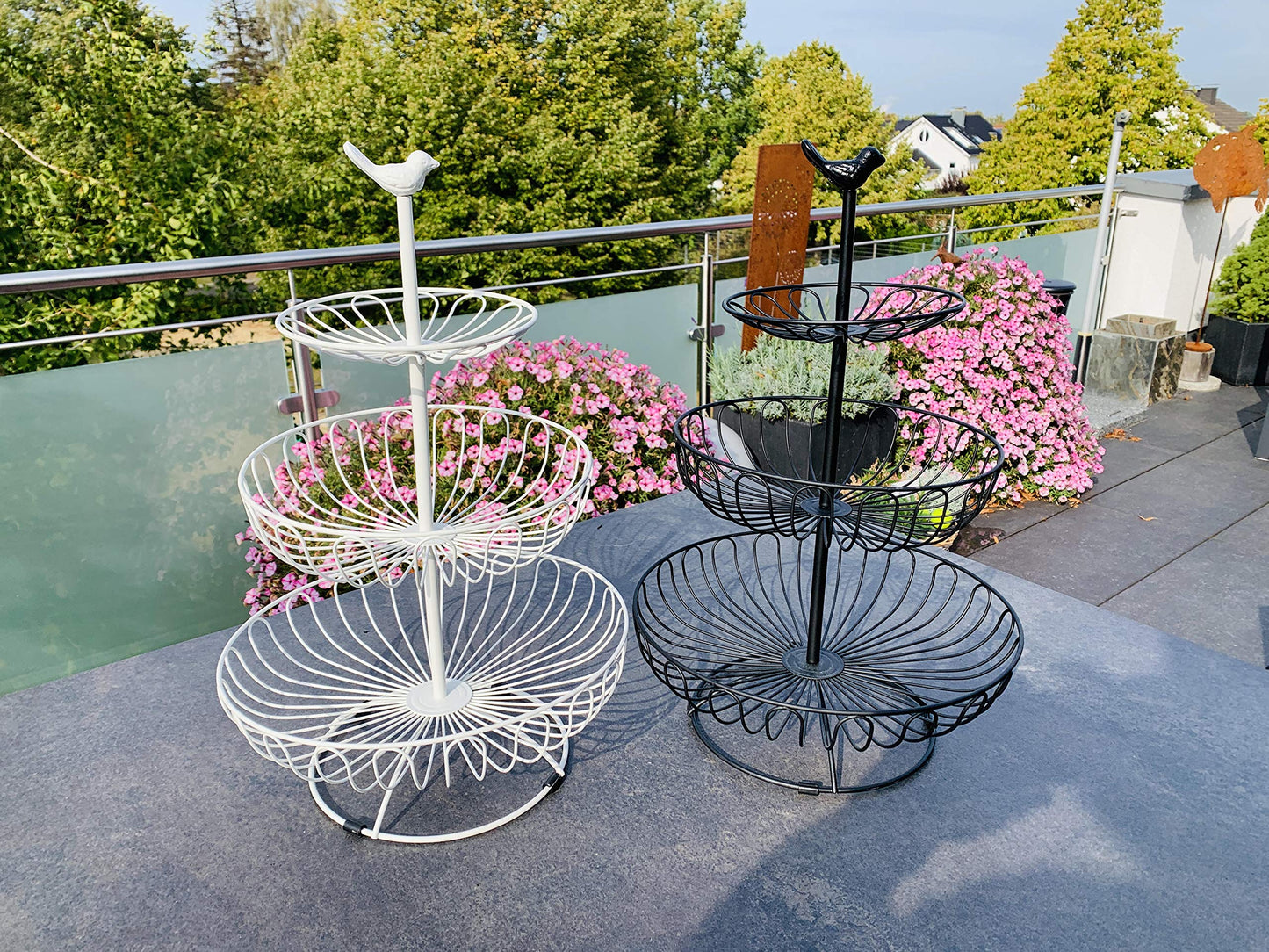 Auroni delicate fruit tier round 3-tier fruit basket fruit bowl metal - black - modern - decorative for more counter space eye-catcher - country style