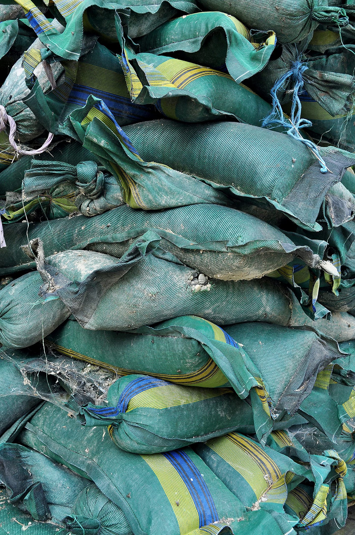 20 sandbags - flood protection sandbag - empty silo sandbags - silo bags water barrier flood (25 x 100 cm)