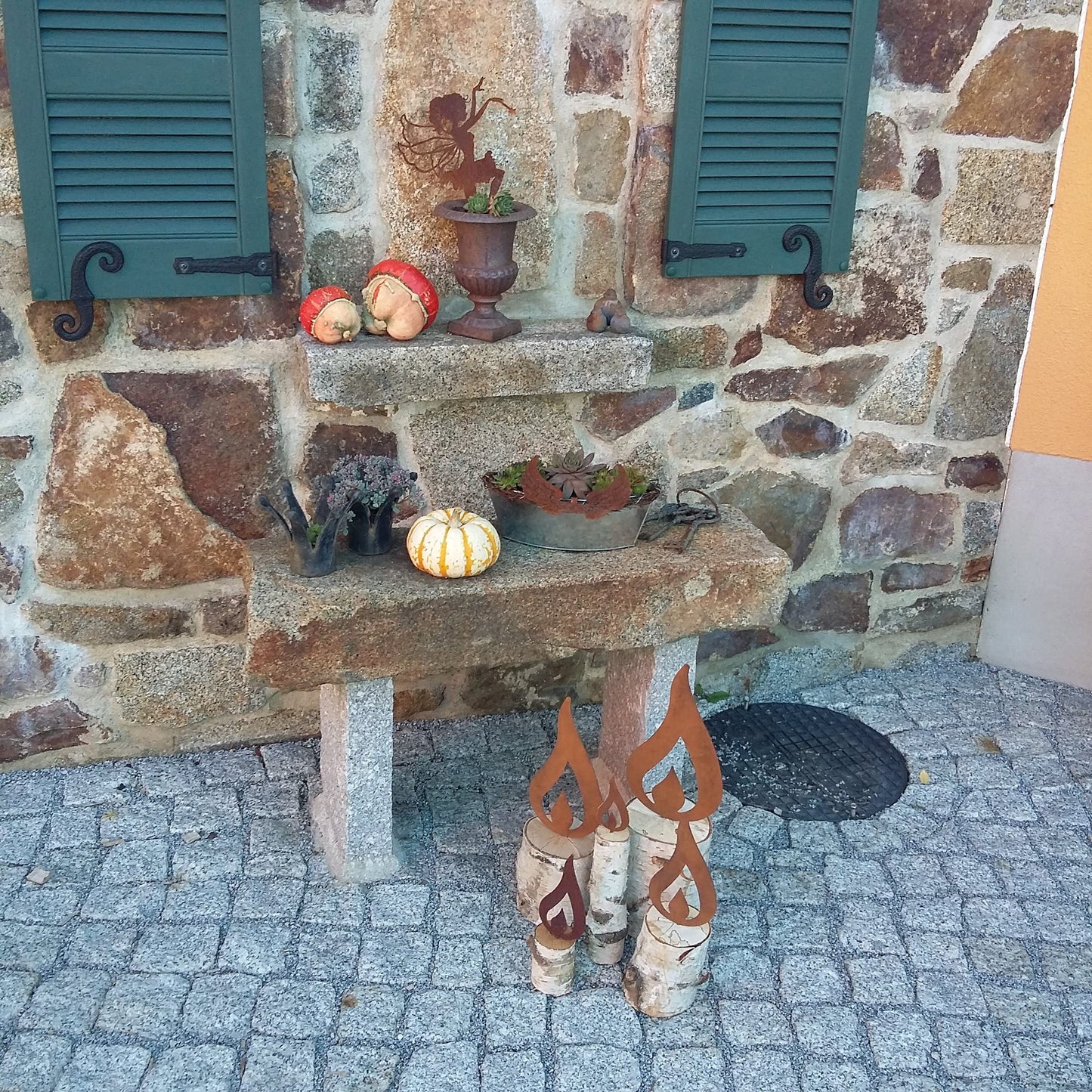 ARTTEC Flame Candle (Rustic Decoration) (Set of 5) - high-quality metal garden decoration- Rustic decor for garden, balcony & terrace- Metal decoration for standing- Made in Germany