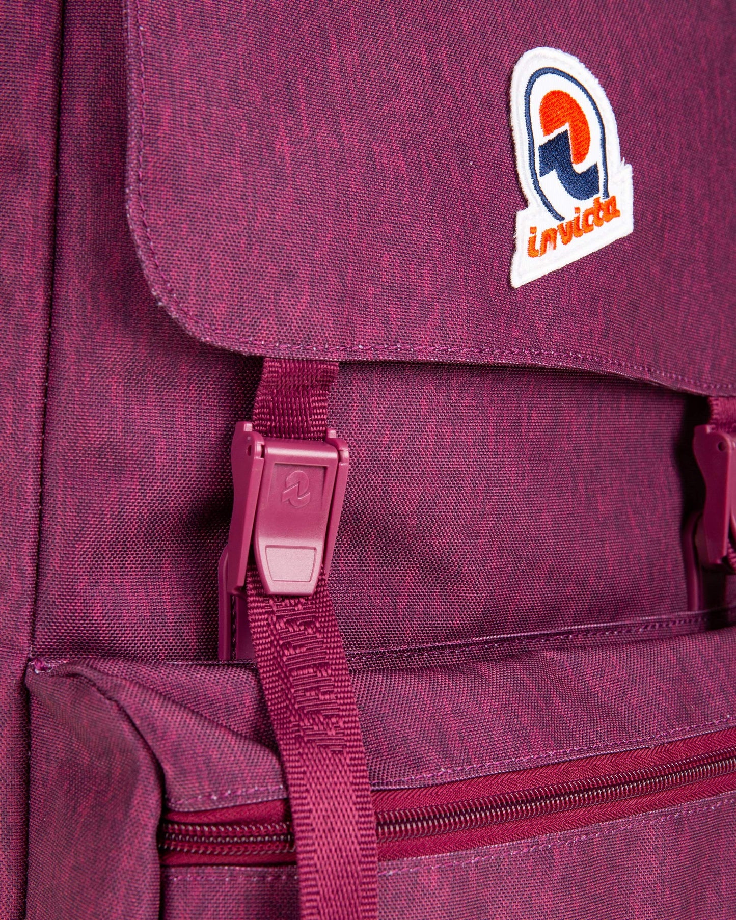 Invicta backpack, JOLLY SOLID S daypack, casual daypack, unisex, for office, outings & commuting, for university, sports, leisure, Italian design, purple.