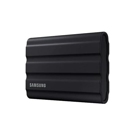 Samsung Portable SSD T7 Shield, 2 TB, USB 3.2 Gen.2, 1,050 MB/s read, 1,000 MB/s write, Robust external hard drive outdoor for Mac, PC, and smartphone, Black, MU-PE2T0S/EU