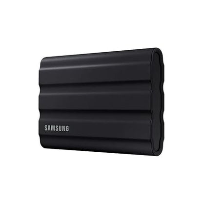 Samsung Portable SSD T7 Shield, 2 TB, USB 3.2 Gen.2, 1,050 MB/s read, 1,000 MB/s write, Robust external hard drive outdoor for Mac, PC, and smartphone, Black, MU-PE2T0S/EU