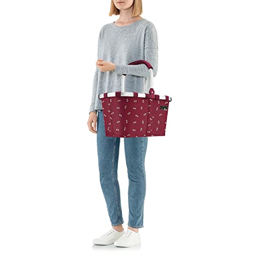 reisenthel carrybag Bavaria Ruby. Sturdy shopping basket with ample storage and convenient interior pocket. Elegant and water-repellent design.