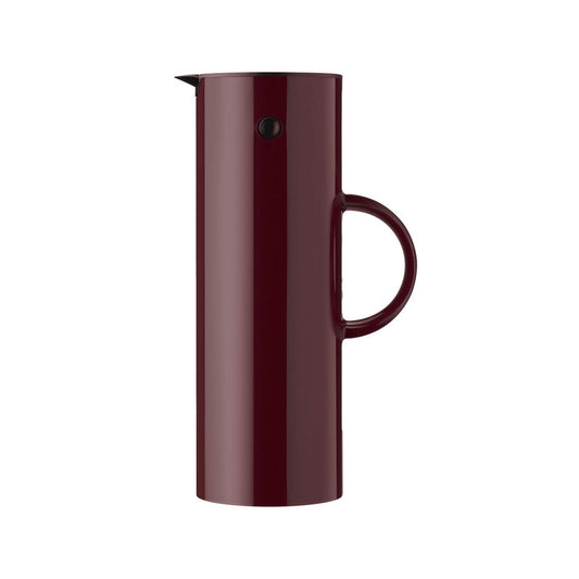 Stelton EM77 Insulated Jug - Double-walled jug for hot/cold drinks - Tea & coffee pot with glass insert, magnetic closure, screw lid, vintage design - 1 liter, Berry