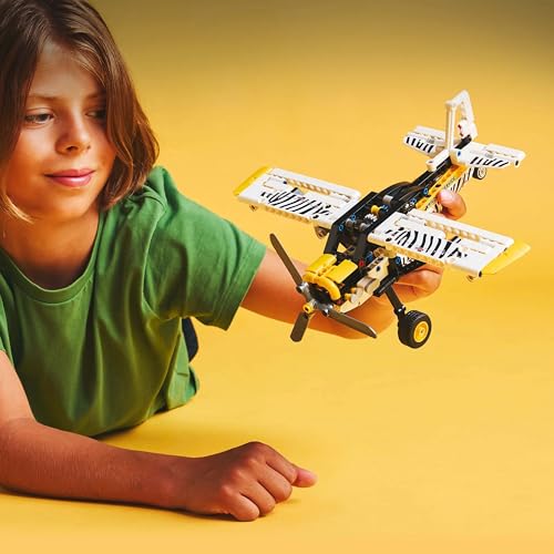 LEGO Technic Propeller Plane, Buildable Plane Toy for Kids, Gift for Boys and Girls aged 8+, Model aircraft with spinning propeller and 4-cylinder piston engine 42198