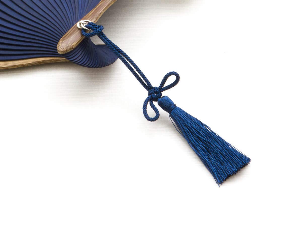 Maisendo hand fan Yoru, blue-white, made of bamboo wood and Japanese cotton, linen premium quality fabric case and gift box.