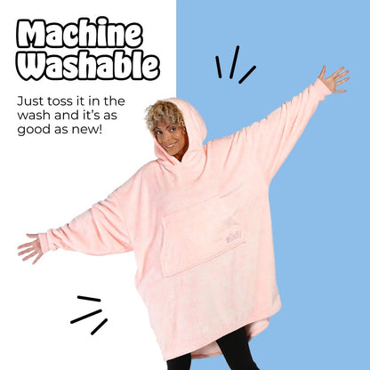 THE COMFY Dream | oversized portable blanket made of lightweight microfiber, one size fits all, as seen on Shark Tank.