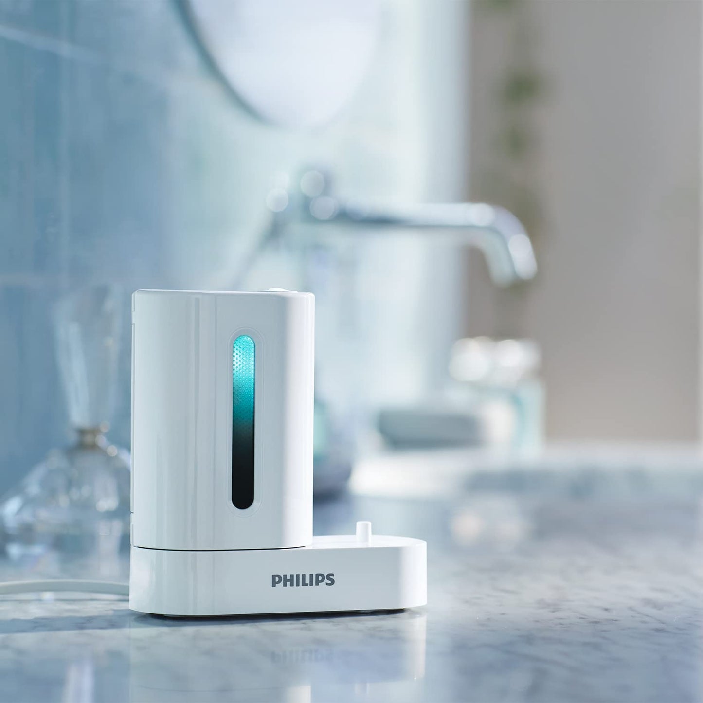 Philips UV Sanitizer UV Cleaning Station (Model HX6907/01)