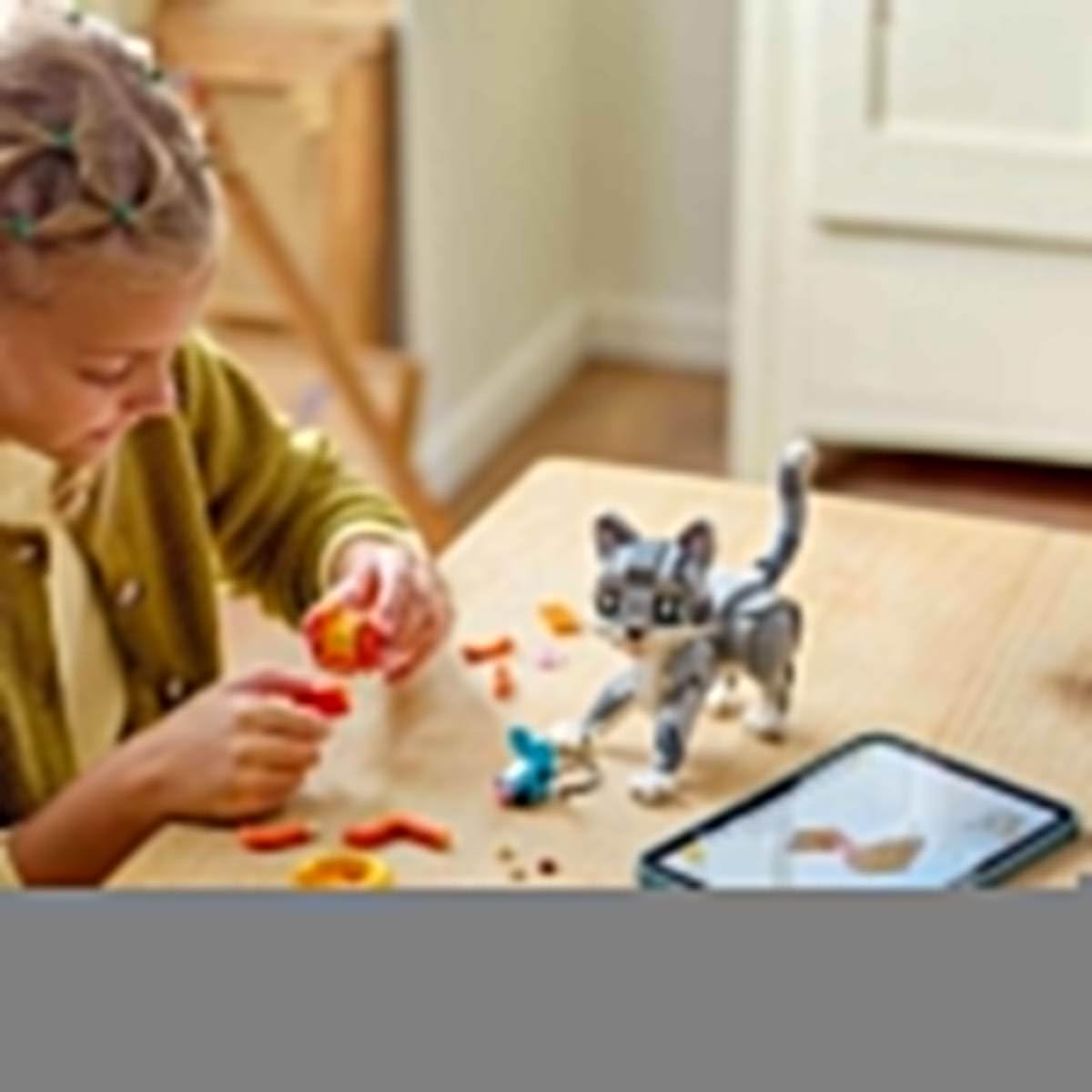 LEGO Creator 3in1 Gray Cat - Animal figure can be rebuilt into a dove or a dog - Toy with minifigures for building - Creative birthday gift for girls and boys aged 8 and up - 31163