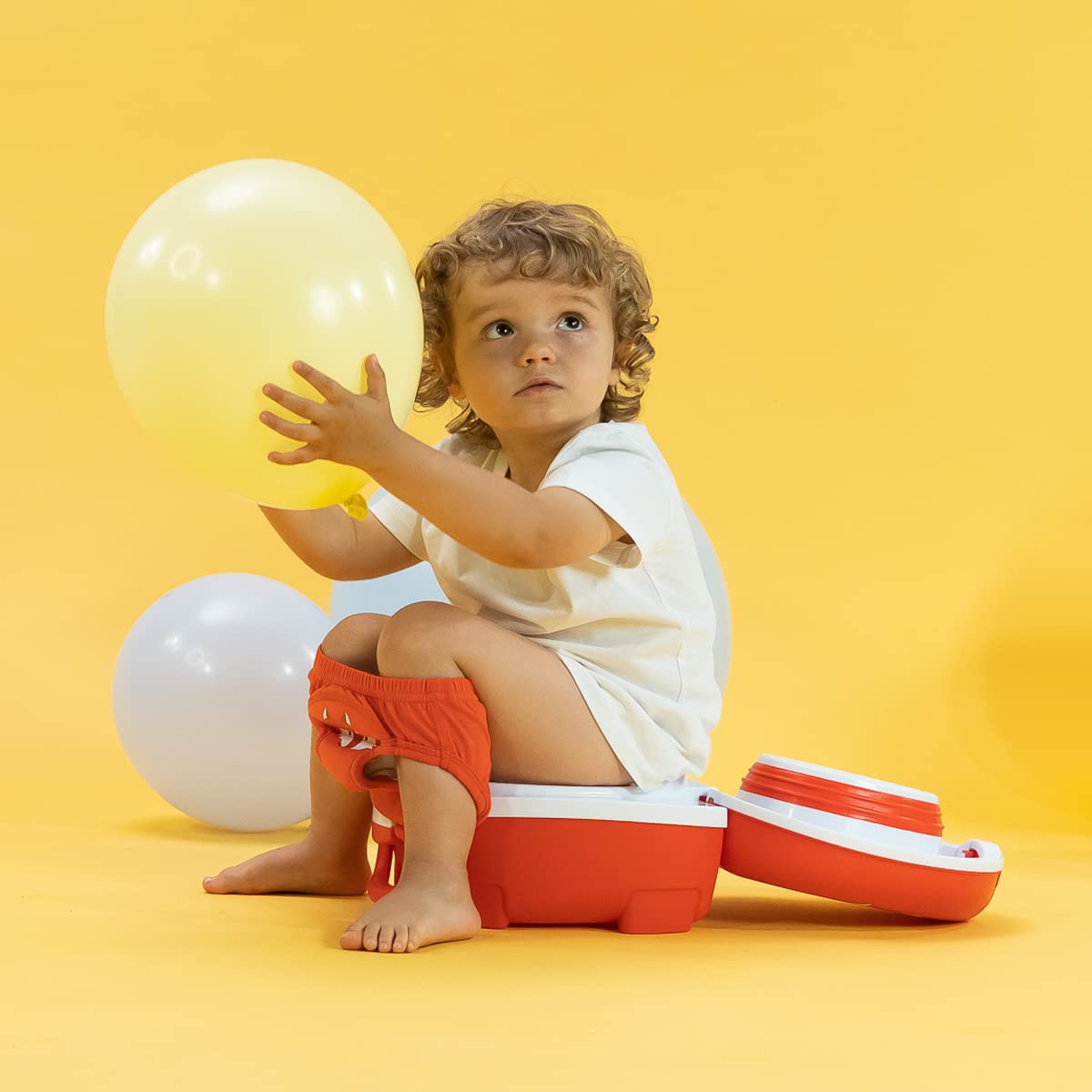 My Carry Potty - Fox Travel Potty, award-winning portable toilet seat for toddlers, that children can take with them everywhere.