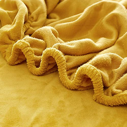 Damier Plush Fitted Sheet 200x200cm Gold Yellow Fluffy Bed Sheet Winter Warm Cashmere Touch Fitted Sheet Suitable for 30cm Mattress