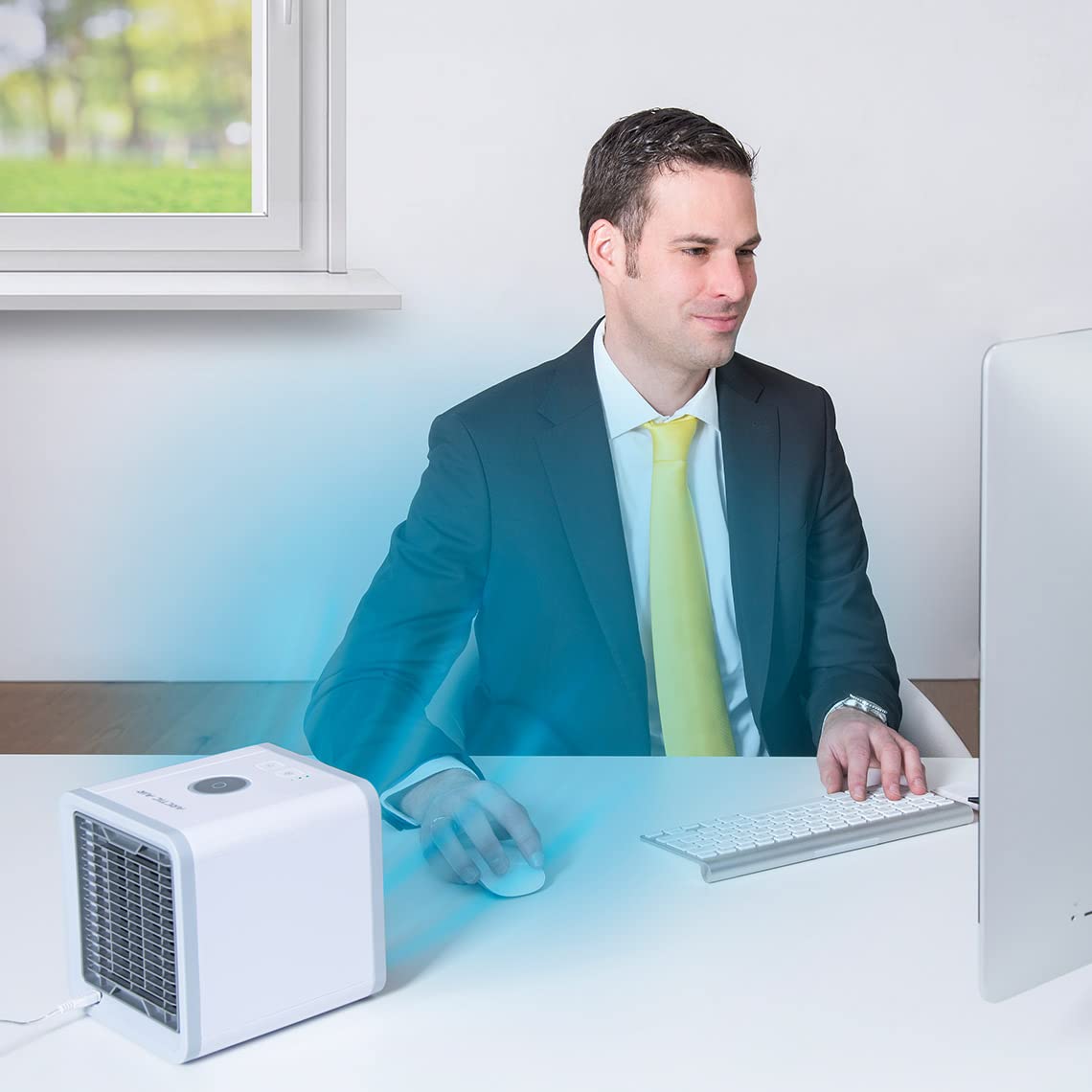 Livington Arctic Air - The original from TV - Air cooler with water cooling - Portable air conditioner without exhaust hose - Humidifier - Evaporative cooler - Small fan
