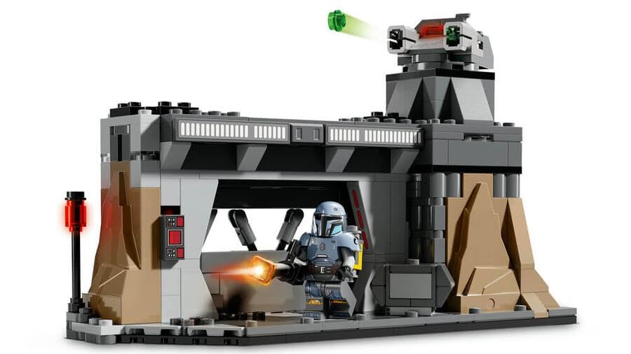 LEGO Star Wars: The Mandalorian Duel between Paz Vizsla and Moff Gideon, building toy for kids, gift idea for creative boys and girls aged 7+, Mandalorian toy 75386