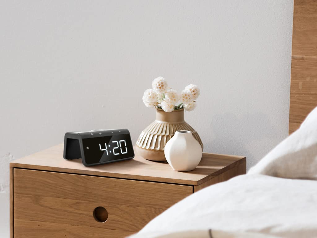 Caliber Digital Alarm Clock with light, dimmable display, dual alarm & quick charge docking station, for kids & deep sleepers, loud alarm, digital clock