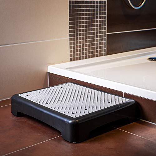 UPP Step Stool Indoor & Outdoor up to 200 kg | Step aid for seniors or footrest for children with anti-slip safety feature | Stool and step aid for bathroom, kitchen & door thresholds 50 x 40 x 10 cm