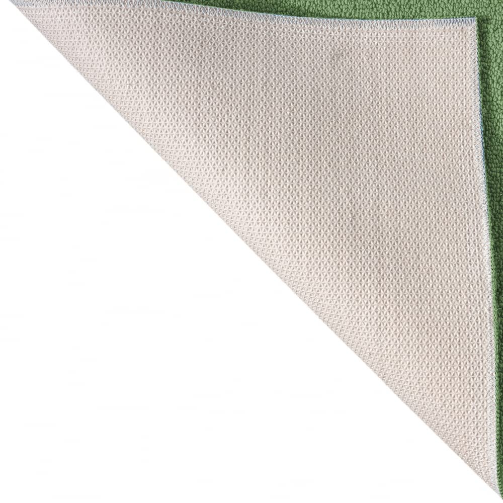 Children's play rug with cityscape on grass in green size 80x150 cm.