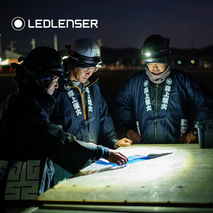 Ledlenser H8R headlamp with rechargeable lithium 18650 battery, 600 lumens, focusable, up to 120h runtime, red taillight, swiveling, USB charging cable.