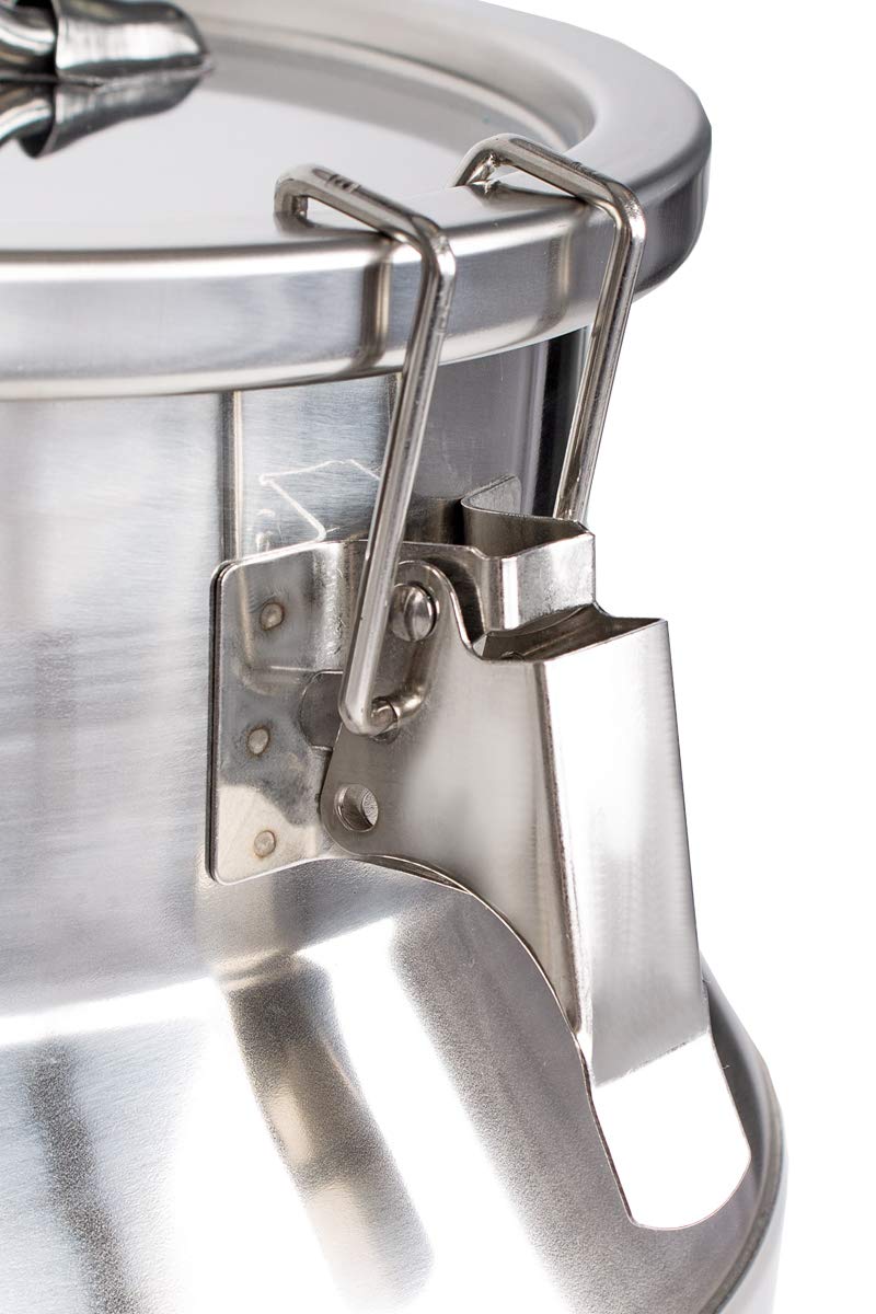 Beeketal 'BMK-30A' 30 liter stainless steel milk can transport container with drain tap, leak-proof lid with seal and clamping closure - dairy milk can for transport or storage.