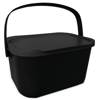 Practice with Go Green 4.5L Kitchen Compost Bin, with lid, ideal for separating organic waste like fruits and vegetables, with click function for easy use in waste separation.