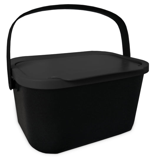 Practice with Go Green 4.5L Kitchen Compost Bin, with lid, ideal for separating organic waste like fruits and vegetables, with click function for easy use in waste separation.