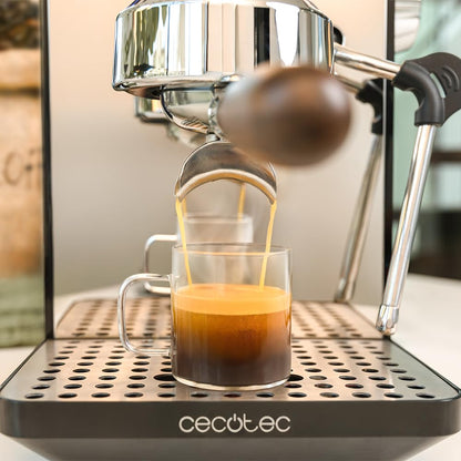 Cecotec Espresso Coffee Machine Barista Baristeo Intima, professional Barista Espresso Machine, pre-brew system, 15 bar pump, easy filling, 1.7L water tank, and cup warmer.