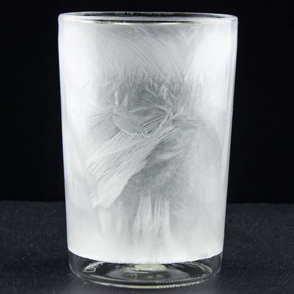 1 x 280ml self-cooling glass from CoolDownDrink - Forget ice cubes - Chill your drinks without watering them down. Perfect for beer, cocktails, soda & cola.