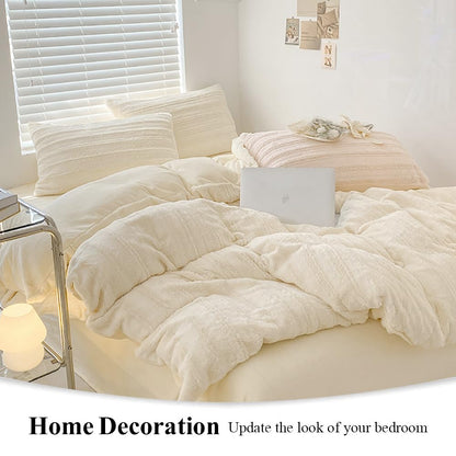 A Shanlan plush bedding set measuring 200x200, featuring a winter-warm, fluffy cashmere touch. Includes a teddy fleece duvet cover with zipper closure and 2 pillowcases measuring 80x80 cm in cream white.