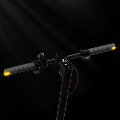 Xiaomi Electric Scooter 4 Pro 2nd Edition (DE) Foldable E-Scooter with street legal, max 20 km/h - up to 60 km range, Dual brake system, LED display & turn signals, App settings
