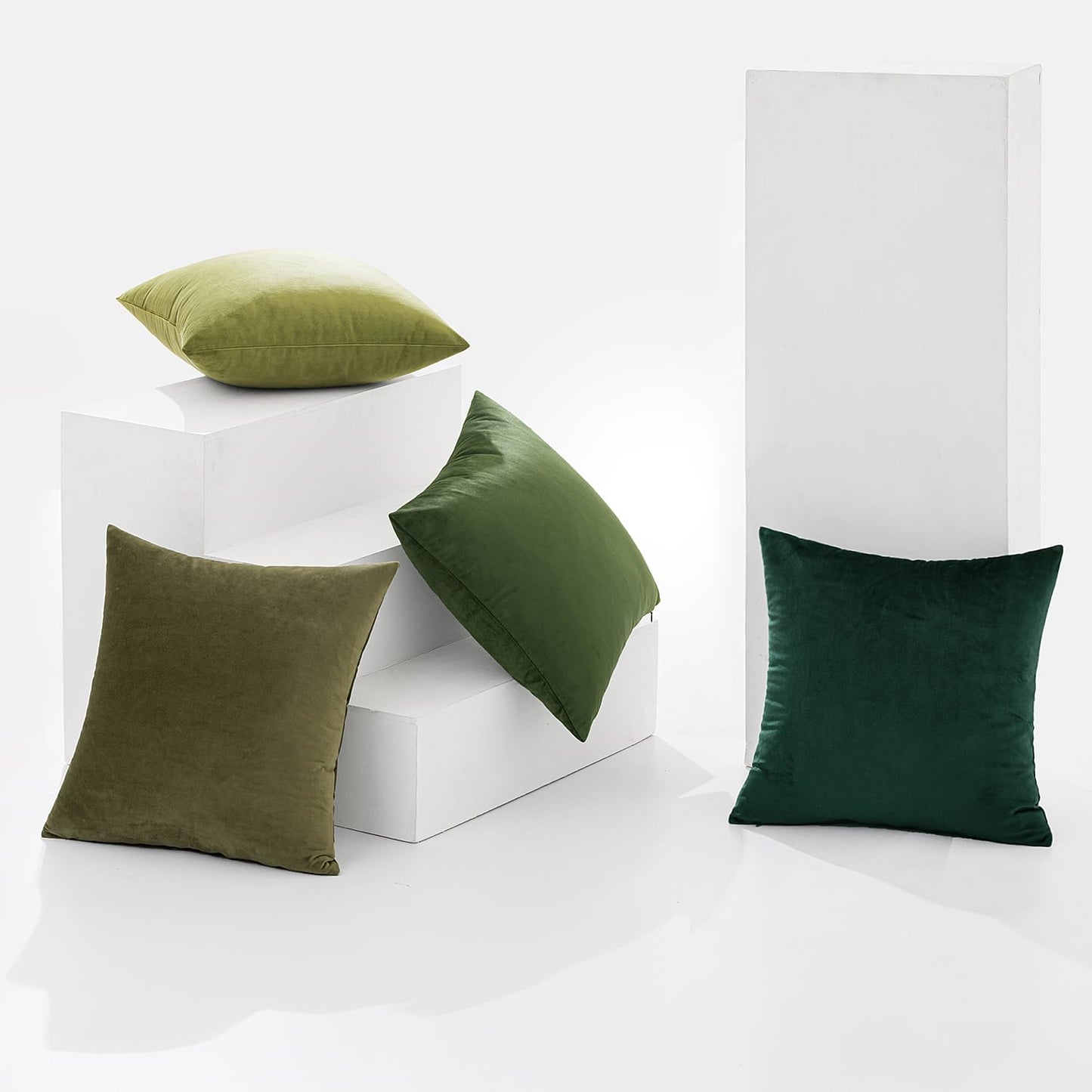 MIULEE Christmas Velvet Throw Pillow Covers Set of 4 Soft Decorative Cushion Cases for Sofa Couch Bed Living Room Kids 50x50cm Forest Green Series
