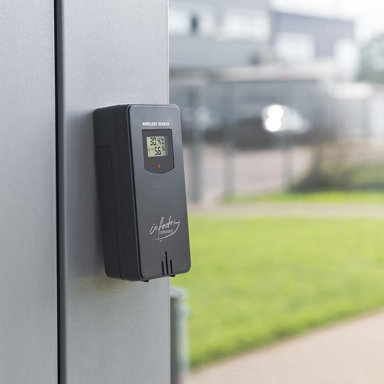infactory WiFi Weather Station: Internet-operated wireless weather station with UV index and weather trend, outdoor sensor, and app (WiFi enabled with forecast, outdoor sensors).