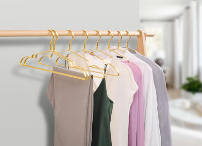 Amber Home 20 Pieces 42cm Lightweight Aluminum Iron Hangers, Matte Gold Metal Hangers with Non-Slip Groove for Suit T-Shirt Shirt Jacket Dress Pants