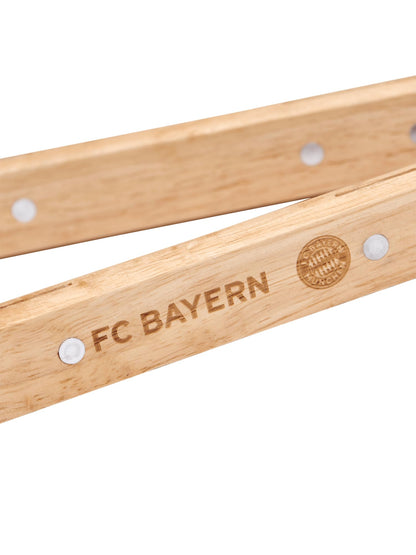FC Bayern Munich barbecue tool set, 3 pieces including turner, tongs, and fork, made of wood. Football theme.
