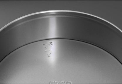 ORIGINAL KAISER | Inspiration Springform 28 cm Ø round | Flat bottom non-stick coated | Cake tin round | Leak-proof & easy closing | Made in Germany