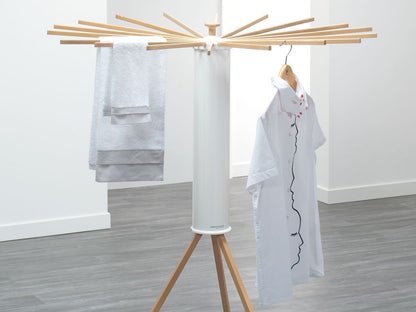 Foppapedretti Octopus Myhome laundry stand, made of aluminum/PVC/beech wood, white, measuring 112 x 112 x 121 cm, with a natural color shelf.