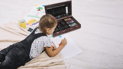ISO TRADE 142-piece paint set in a case for artists painters creative art 15611