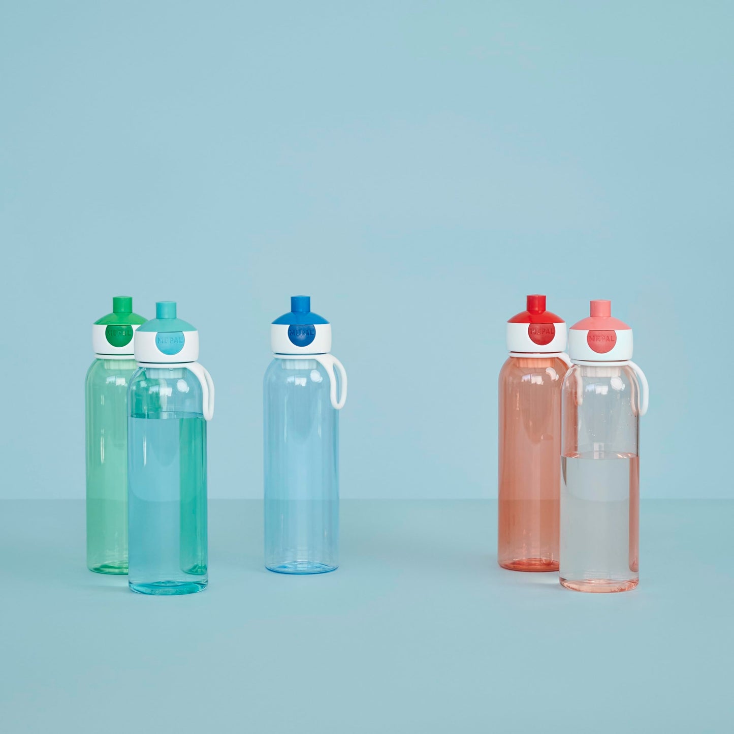 Mepal - Pop-Up Campus water bottle - Leak-proof drinking bottle for school & on the go - Transparent drinking cup - BPA-free & dishwasher safe - 500 ml - Blue