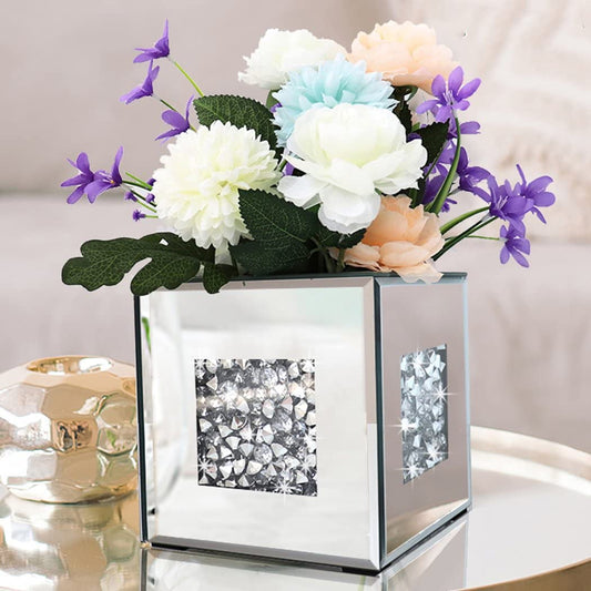 Glass vase, mirrored, crystal glass, 15.2 x 15.2 x 15.2 cm, decorative, flower, luxurious, for home decor, cannot hold water.