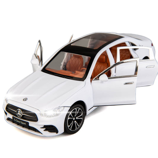 TGRCM-CZ 1/24 Benz E300 model car, made of zinc alloy, pull back toy, die-cast toy cars with sound and light, for kids, boys, girls, gift (white)