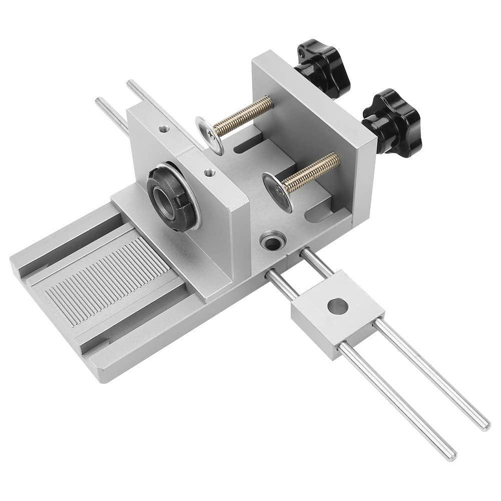Dowel Jig, 3 in 1 6/8/10/15mm High Precision Woodworking Self-centering Doweling Jig Drill Guide Locator Kit, equipped with a special clamping plate.