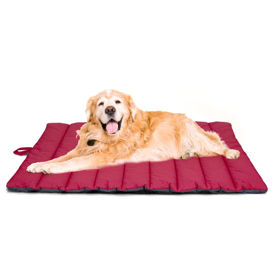 XIAPIA waterproof dog mat for outdoor use. Washable dog bed, antistatic, hygienic, foldable. Large pet travel blanket 110x68 cm (Red/Gray).