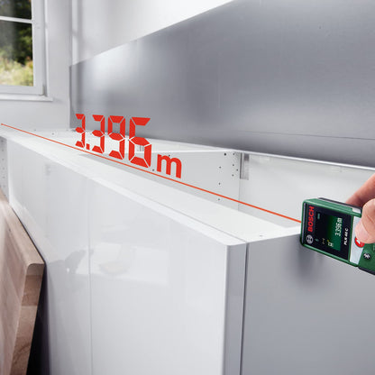 Bosch laser measuring tool PLR40C (2 x AAA batteries, measuring range 0.05 – 40.00 m, in blister packaging)