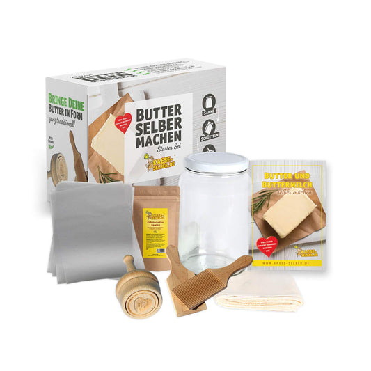 Make your own butter and buttermilk at home with this set (including step-by-step instructions).