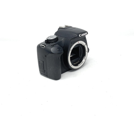 Canon EOS 500D SLR digital camera (15 MP, LiveView, HD video) body