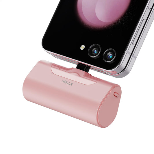 iWALK Mini Powerbank 4500mAh, USB-C portable charger, external battery for bag/travel/capacity increase, compatible with iPhone 16/15/Galaxy S25 S24/Huawei/LG/Pixel/Nexus/Redmi, Pink.