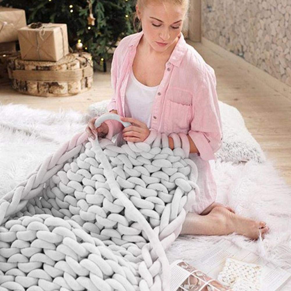 YONII Core Yarn Multi Soft Bulky Arm Knit Wool Roving Crochet DIY Hand Chunky Knit Blanket Yarn for Giant Chunky Knitting Throw Sofa Blanket Crafts (Light Grey, 1KG)