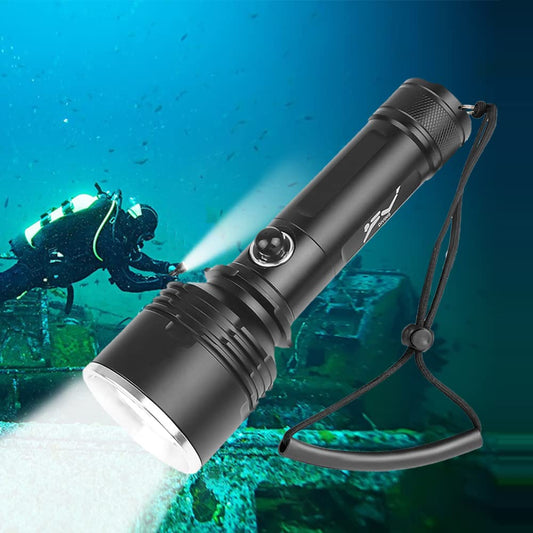 LED flashlight, 3000 lumens diving light up to 150m depth, IPX8 waterproof, battery-powered and rechargeable underwater light with 1 * 26650 battery for diving, camping, outdoor, hiking.