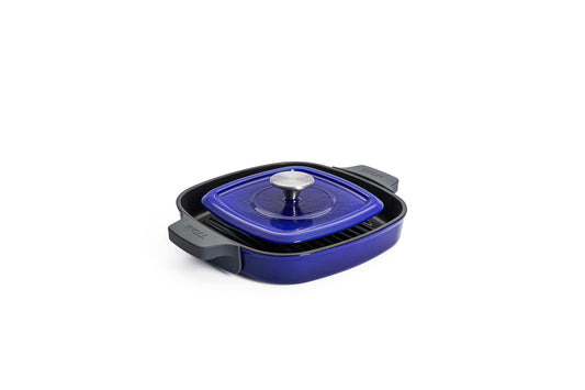 Woll Iron Cast Iron Square Grill Pan with Ridges, including steak press and silicone handles - Induction -, 24 x 24 cm, 4.5 cm high - Suitable for all stove types, oven-safe up to 250°, blue.