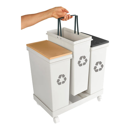 Innovative waste separation system with 3 compartments of 20 liters each, on wheels, with lid, bins with handles individually removable, total capacity of 60 liters, recycling system, dimensions 53x33.5x52.5 cm.