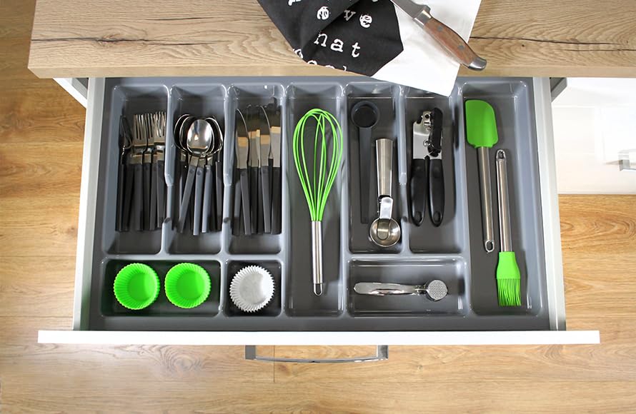 Alusfera cutlery tray for drawers 60 cm - Drawer organizer with compartmentalization - High-quality kitchen drawer organizer for more order - Customizable and easy to clean - 630x430mm Silver