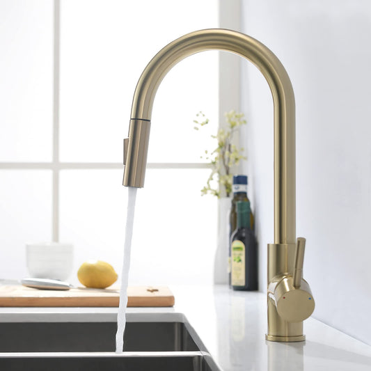 TIMACO Brushed Gold Kitchen Faucet with Pull-Out Sprayer Kitchen Sink Faucet 360° Swivel Mixer Tap for Kitchen Sink Single Handle Faucet for Kitchen Sink Dishwashing Faucet